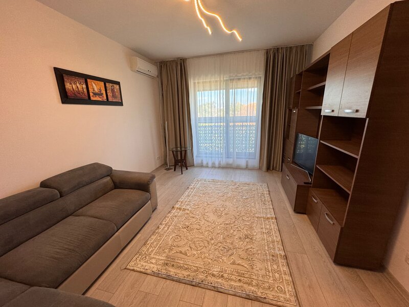 Splaiul Independentei etaj 6, loc de parcare privat,Grozavesti–Basarab